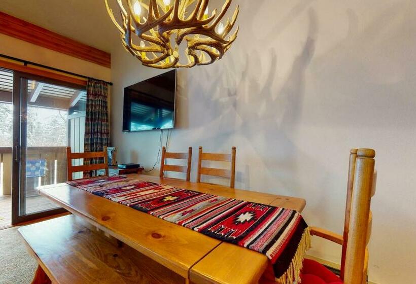 شقة غرفتين, 3622 Winterberry