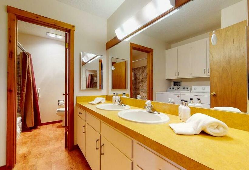 شقة غرفتين, 3622 Winterberry