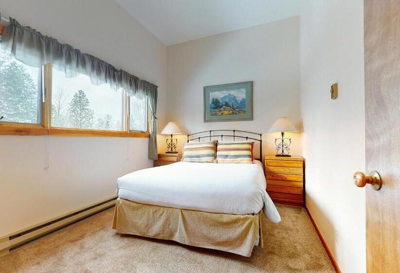 Апартаменты 2 Спальни, 3622 Winterberry