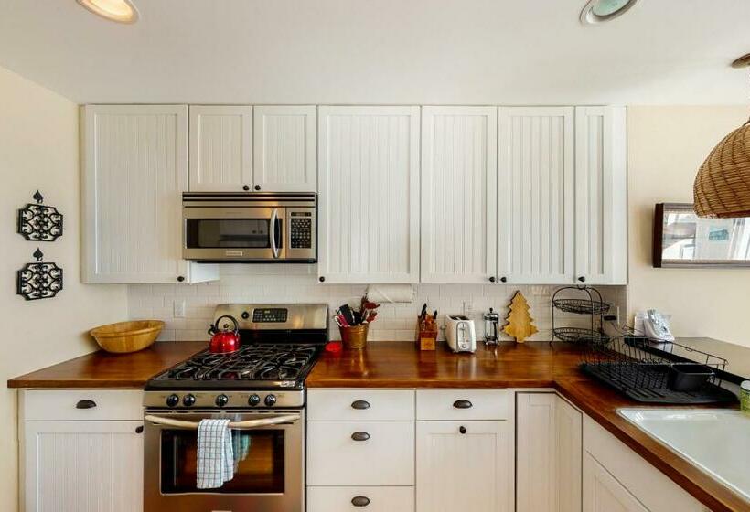 آپارتمان 3 خوابه, Southface Sanctuary