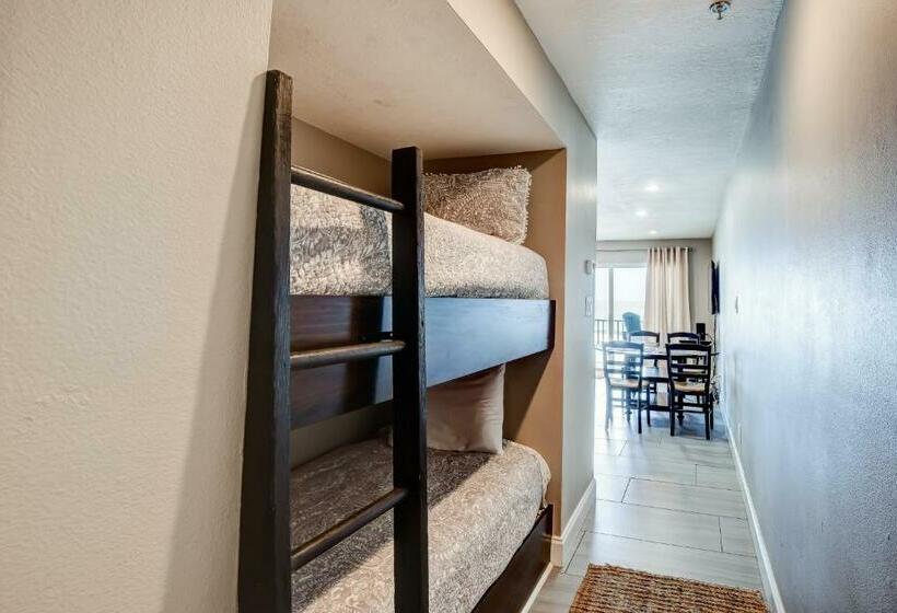 شقة غرفة واحدة, Commodore S Retreat 107