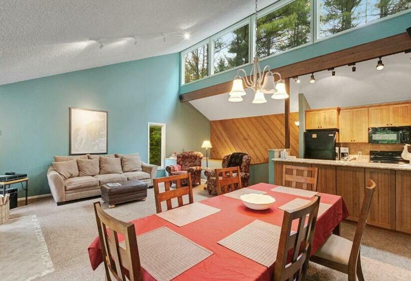 带3个卧室的公寓, Harbor Cove #9