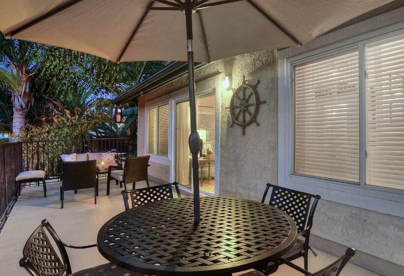 شقة غرفتين, North Beach C