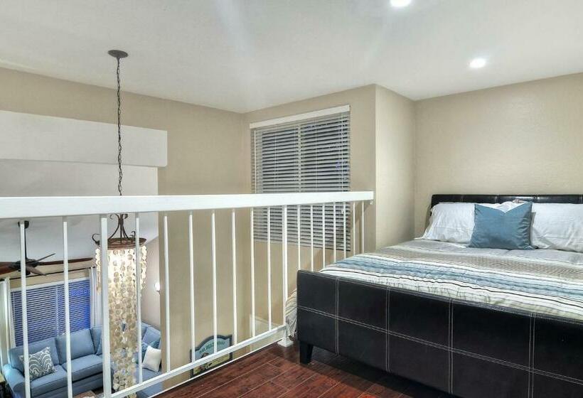 شقة غرفتين, North Beach C