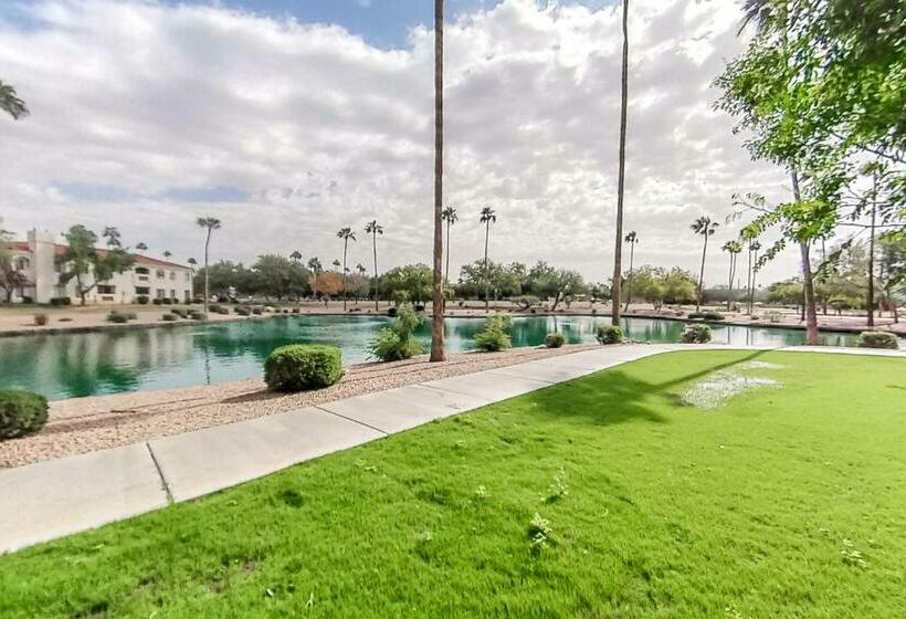 Апартаменты 2 Спальни, Superstition Springs