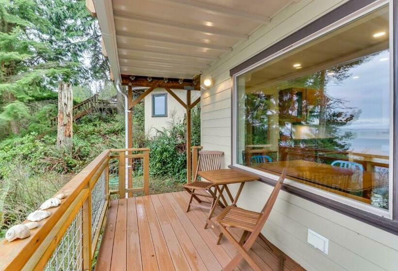 إستوديو قياسى, The Cabin At Oak Bay