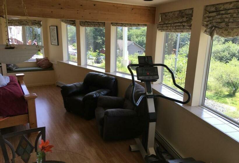 Студия Стандарт Вид на Море, Kelli Creek Cottage   Reduced Price On Tours