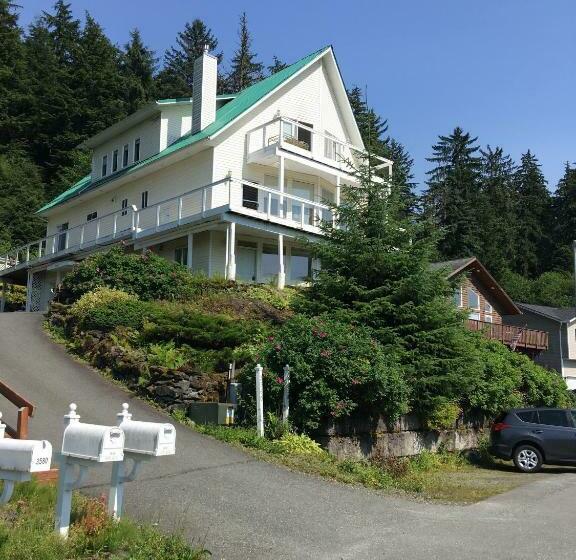 إستوديو قياسى مطل على البحر, Kelli Creek Cottage   Reduced Price On Tours