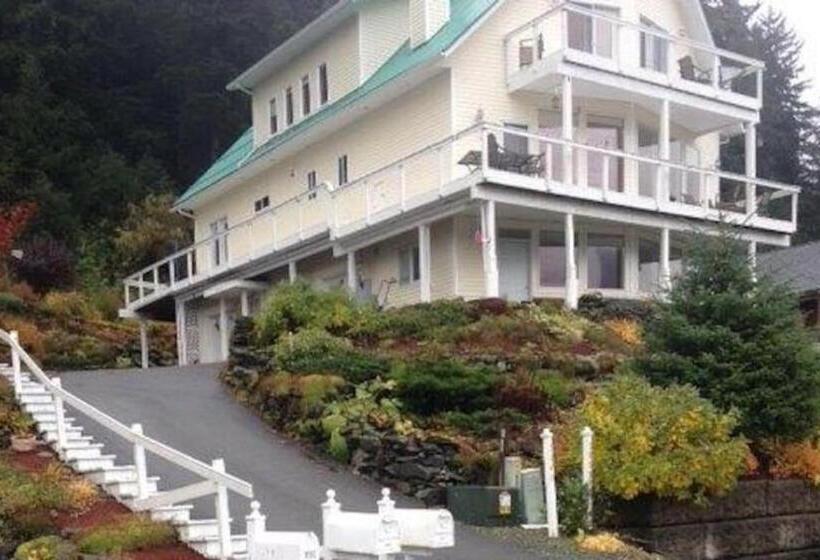 إستوديو قياسى مطل على البحر, Kelli Creek Cottage   Reduced Price On Tours