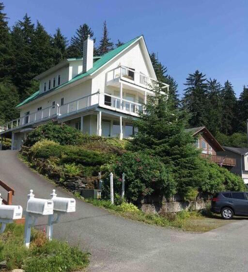 إستوديو قياسى مطل على البحر, Kelli Creek Cottage   Reduced Price On Tours