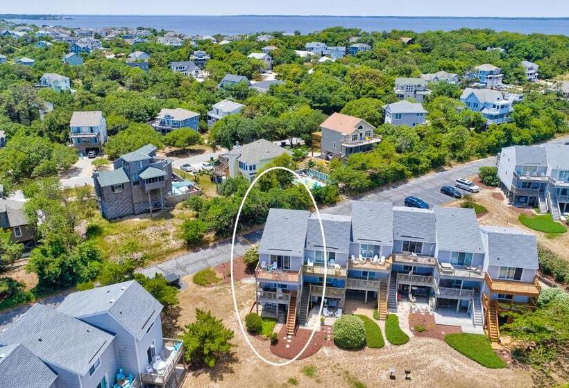 带2个卧室的公寓, Favorite Song Dk04