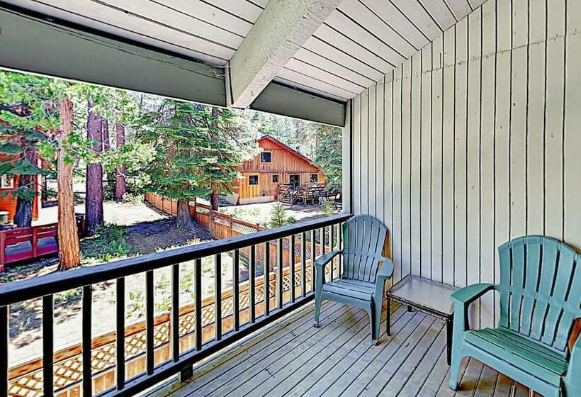 شقة 3 غرف, North Lake Dreams