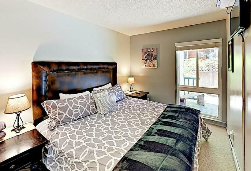 شقة 3 غرف, North Lake Dreams