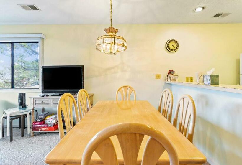 דירת שני חדרים, Pinehurst Hideaway