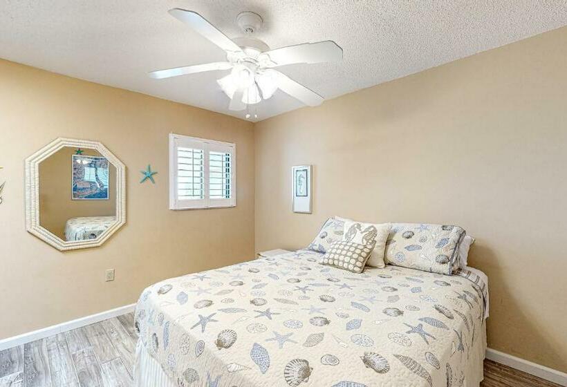 Апартаменты 2 Спальни, Sunrise Bay