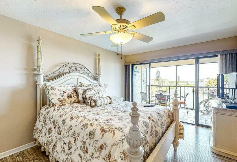 شقة غرفتين, Sunrise Bay