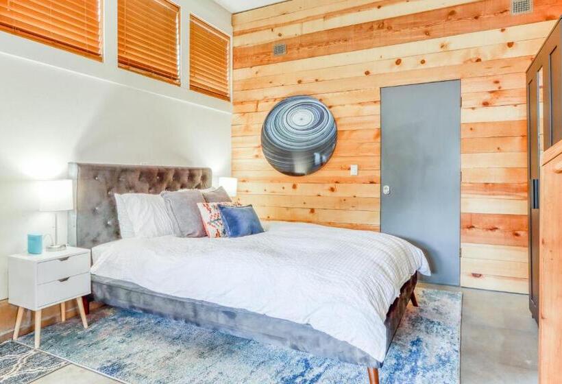 Студия Стандарт, Jefferson Hideaway