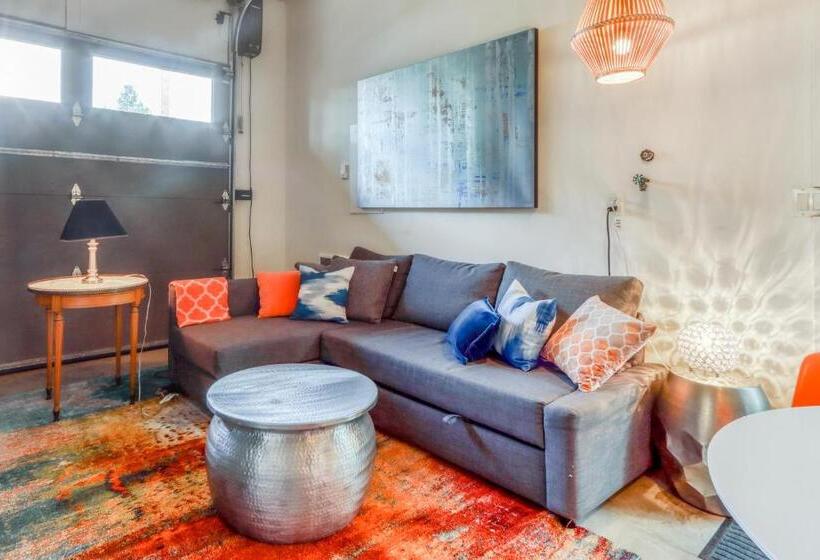 Студия Стандарт, Jefferson Hideaway