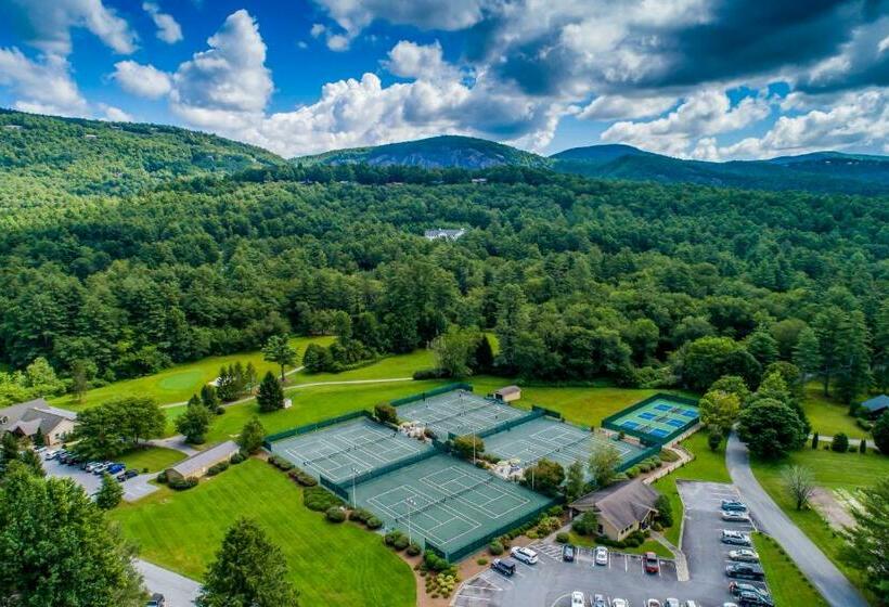 Апартаменты 2 Спальни, Whispering Woods Retreat