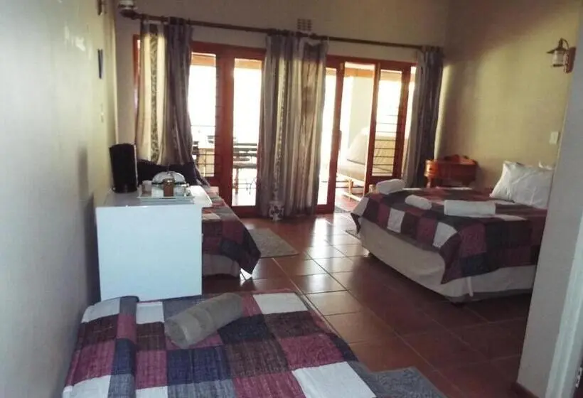 スタンダード４人部屋, Aloes Country Inn