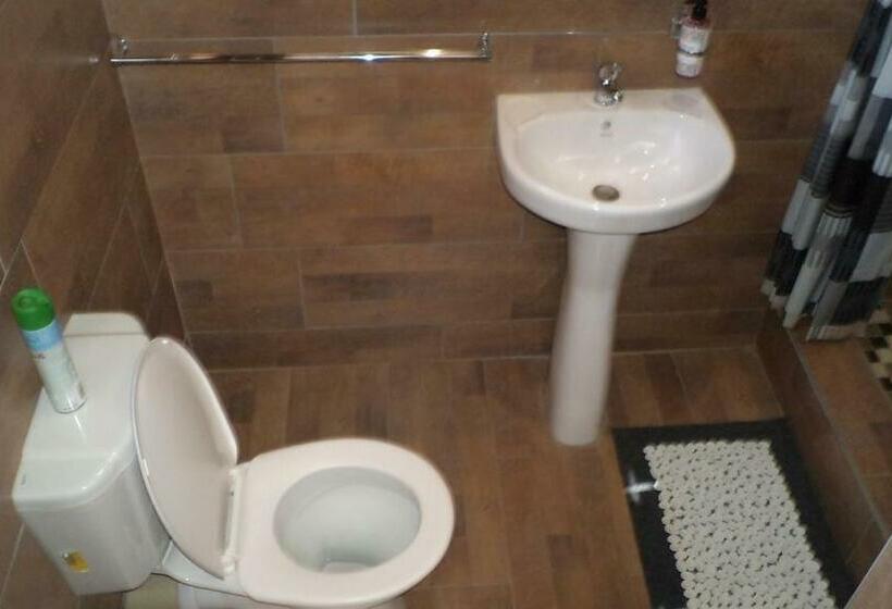 スイート（家族用）, Kadichueni Guest House