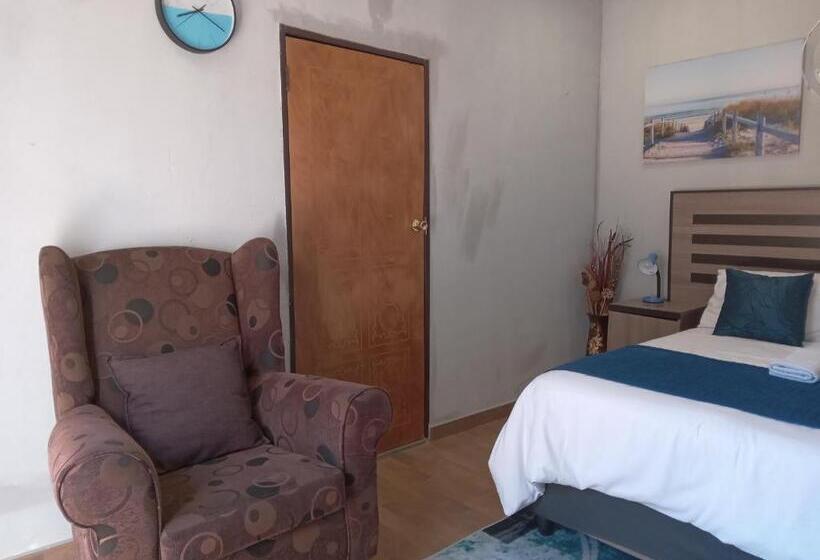 スタンダードルーム, Kadichueni Guest House