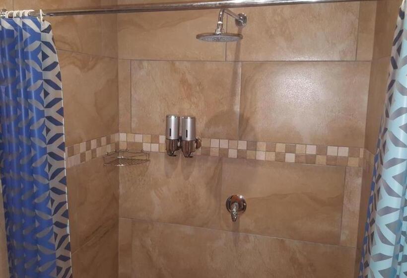 スタンダードルーム, Kadichueni Guest House