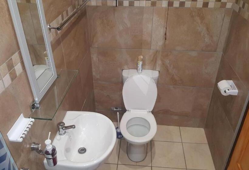 スタンダードルーム, Kadichueni Guest House