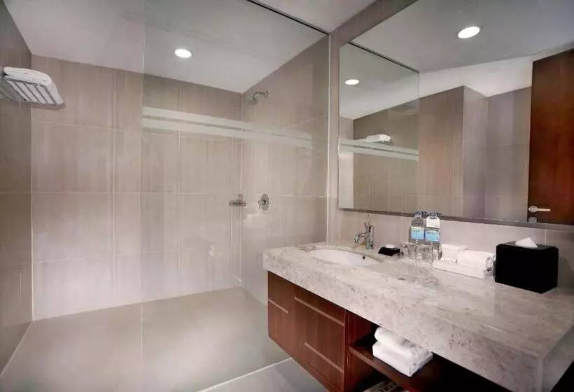デラックスルーム, Aston Madiun Hotel & Conference Center