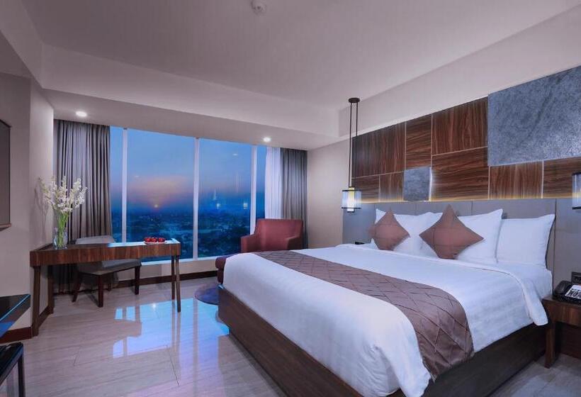 חדר דלוקס, Aston Madiun Hotel & Conference Center
