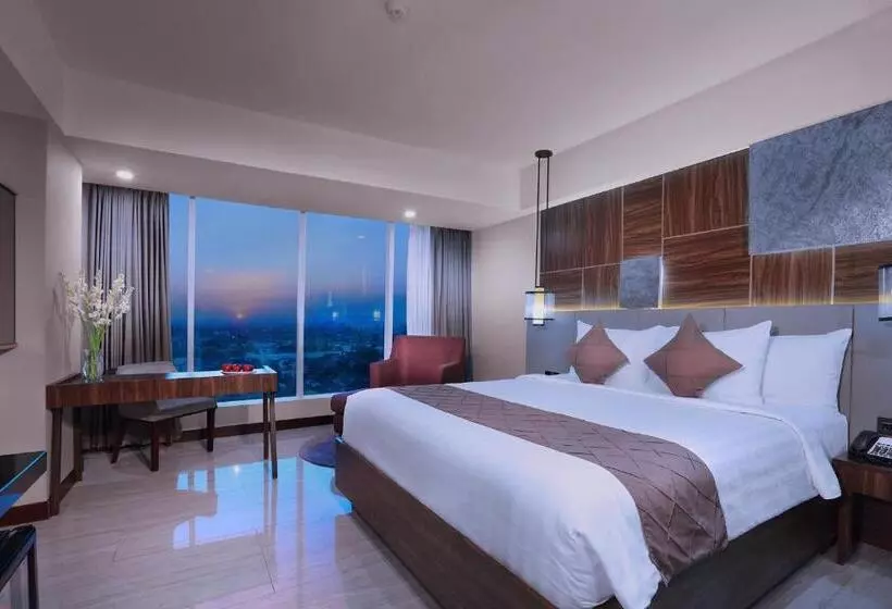 デラックスルーム, Aston Madiun Hotel & Conference Center
