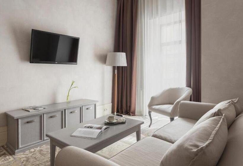 Люкс, Ribas Duke Boutique