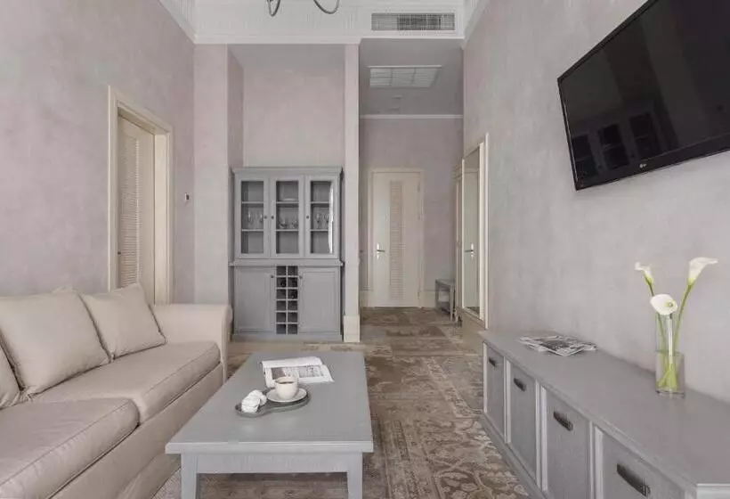 スイート, Ribas Duke Boutique