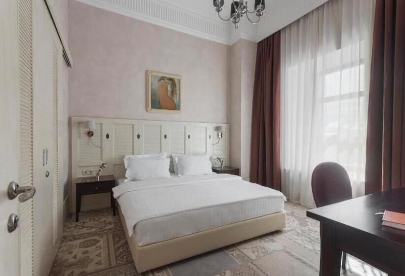 سوئیت پرزیدنت, Ribas Duke Boutique