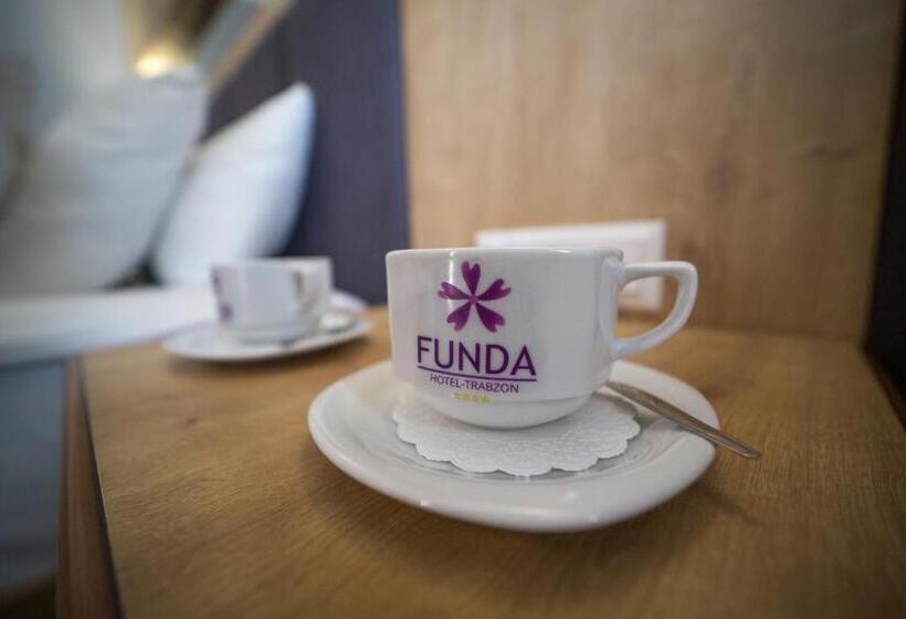 اتاق استاندارد با چشم‌انداز شهر, Funda