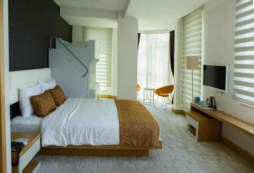 ファミリールーム, Inci Class