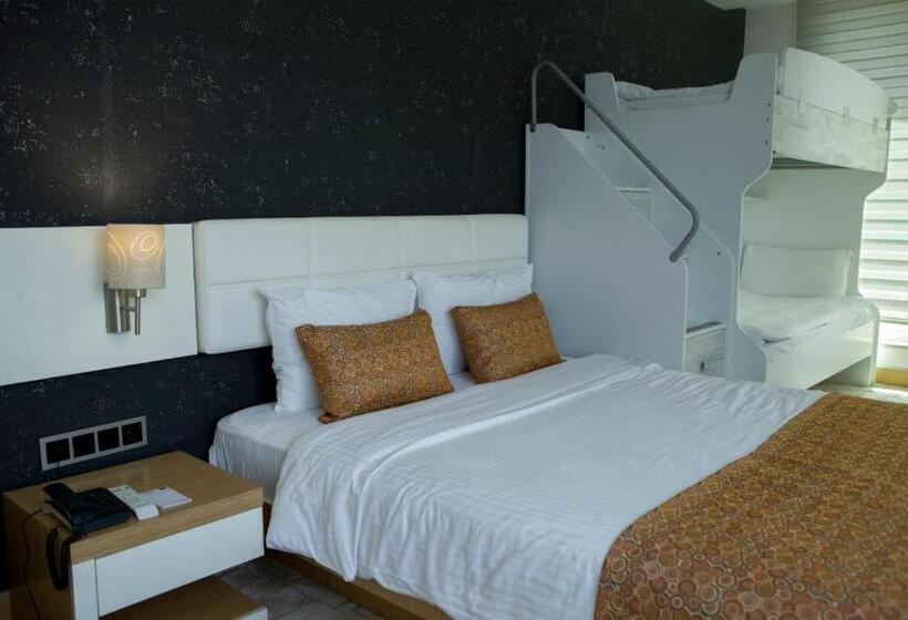 ファミリールーム, Inci Class