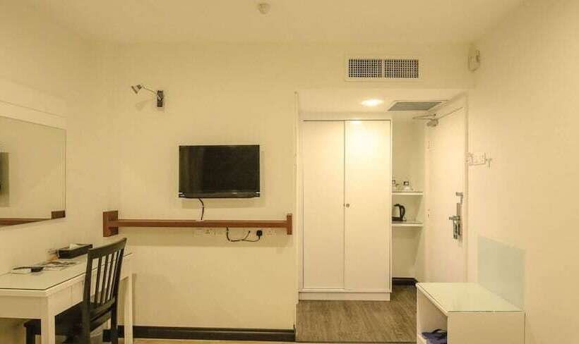 标准间, Ming Star