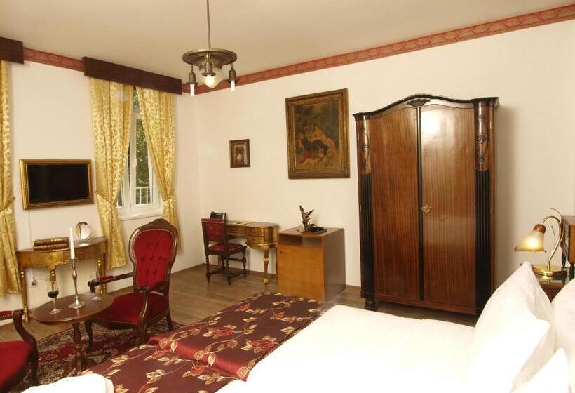 غرفة سوبيريور, Puntijar