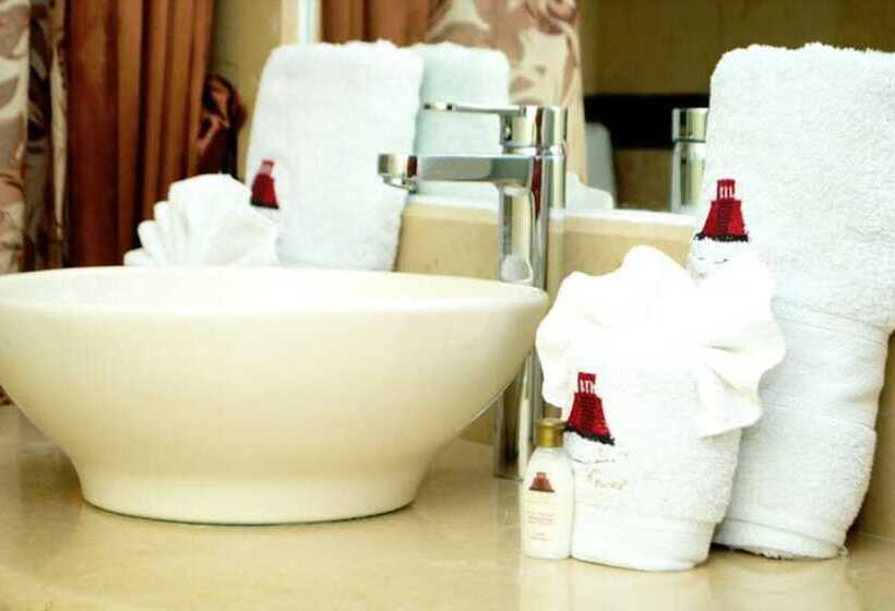 Habitación Triple Economy, Ruinas Resort
