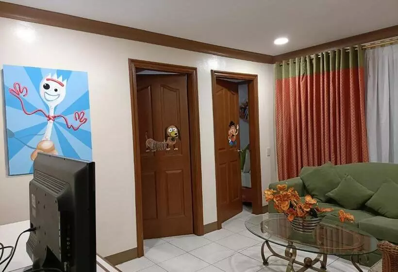 Executive Suite, The Golden Pine