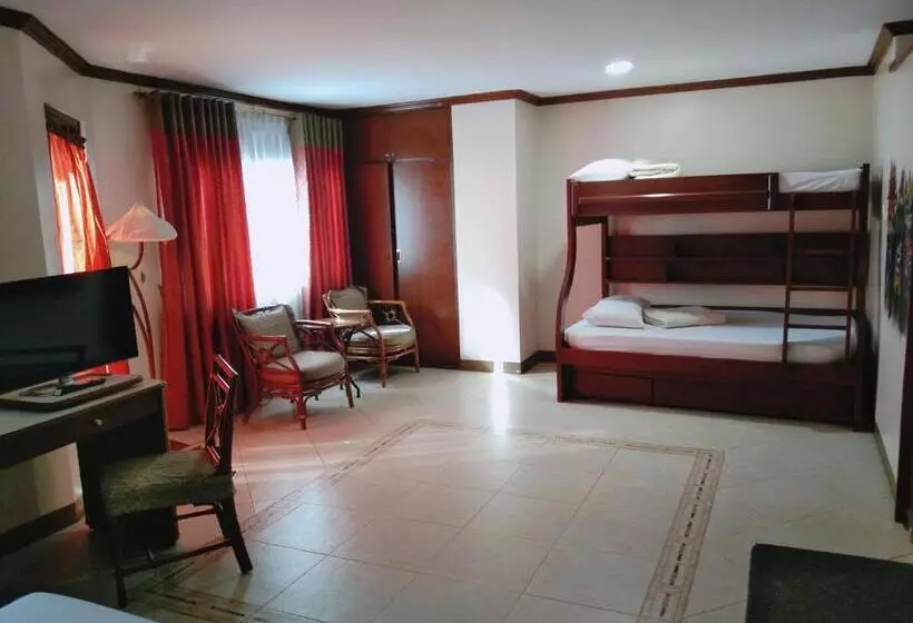 Suite, The Golden Pine