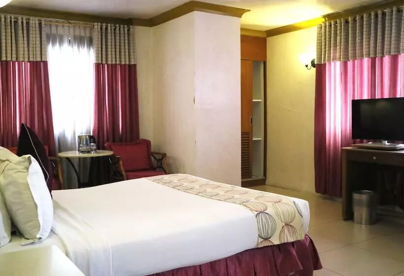 Executive Suite, The Golden Pine