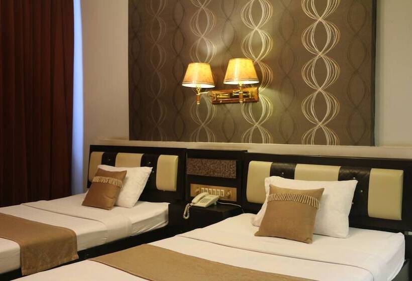 اتاق سوپریور, You Eng