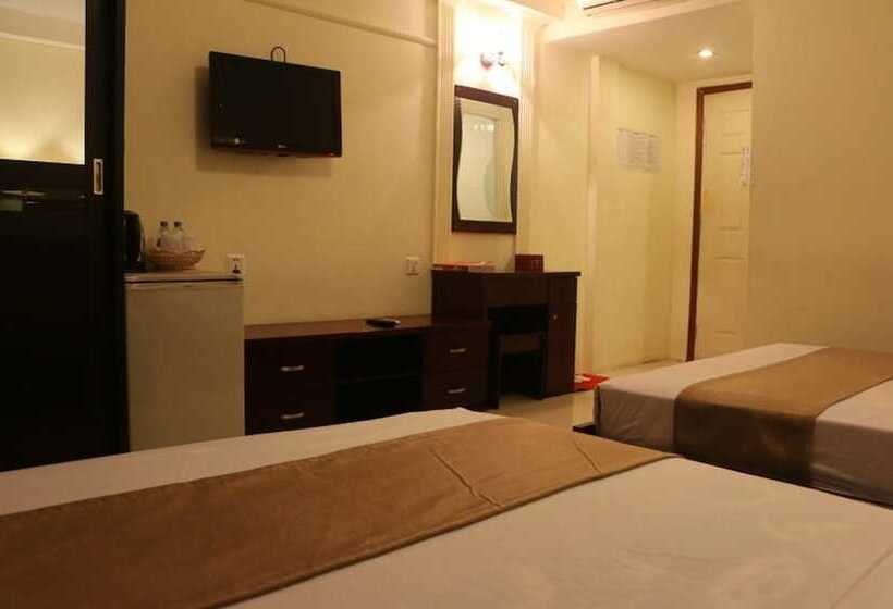 اتاق لوکس, You Eng