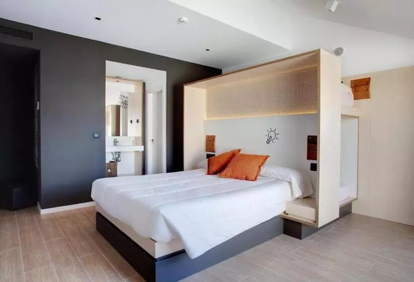 اتاق استاندارد چهار تخته, Toc Hostel Barcelona