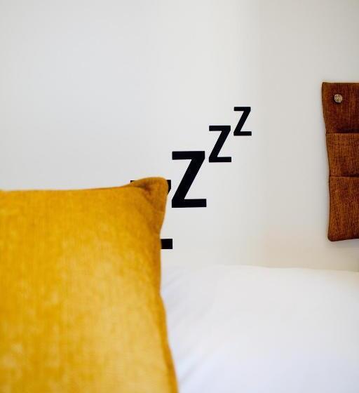 Номер Стандарт, Toc Hostel Barcelona