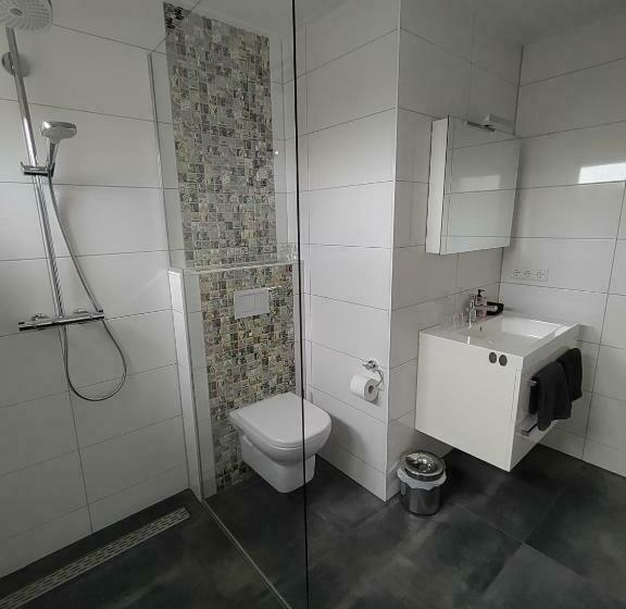 标准间, B&b De Maalderi Je