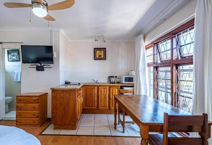 Номер Стандарт, 5 Third Avenue Guesthouse