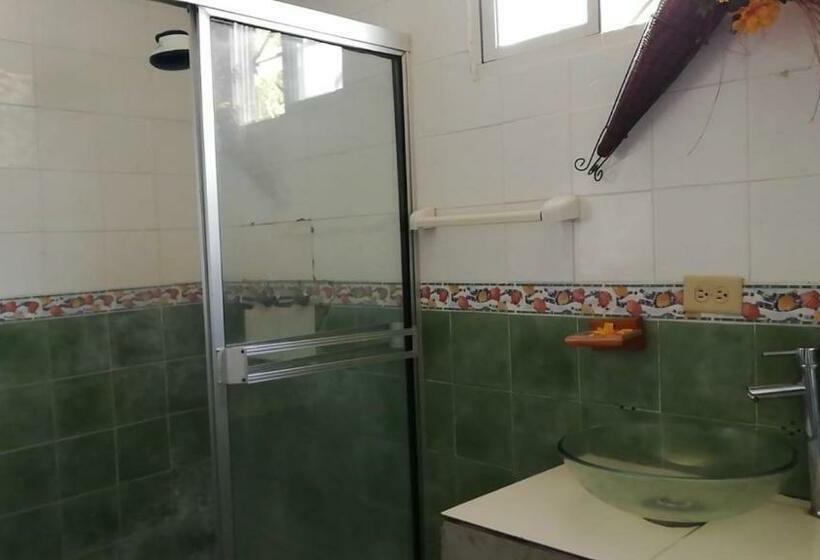 패밀리 룸, Sunrise Hostel Farallon